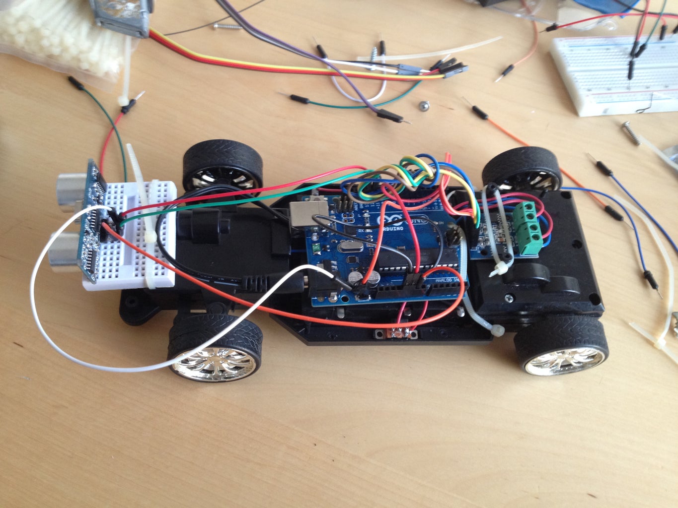 Connect Arduino Board and the Ultrasonic Sensor 