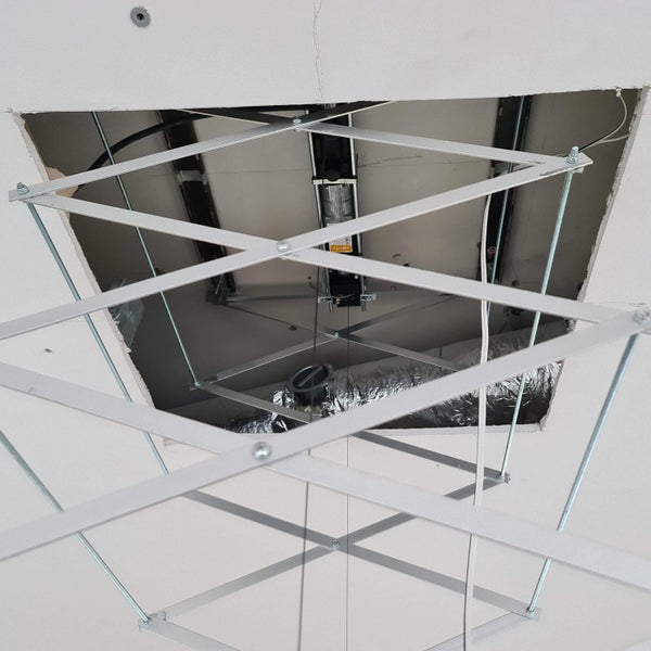 Top Scissors - Engine - Ceiling Mount