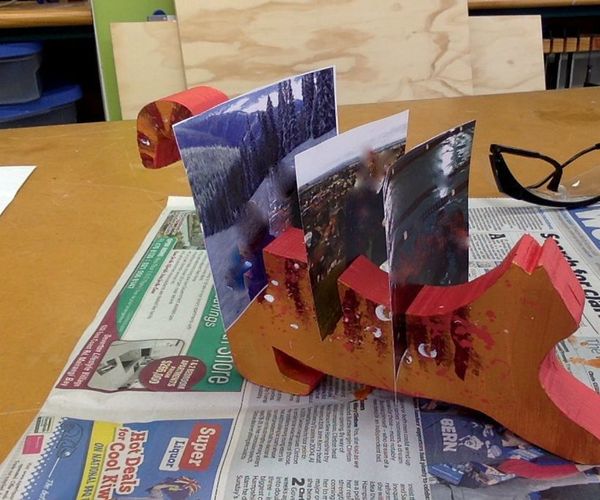 MY WOODEN CAT PHOTO HOLDER