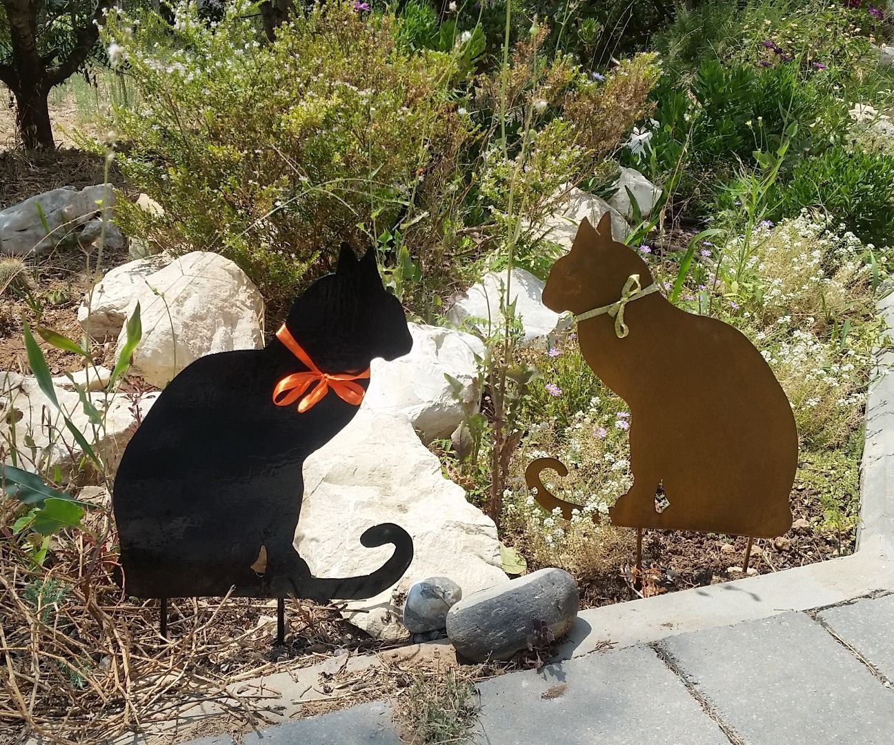 Metal yard decoration cat
