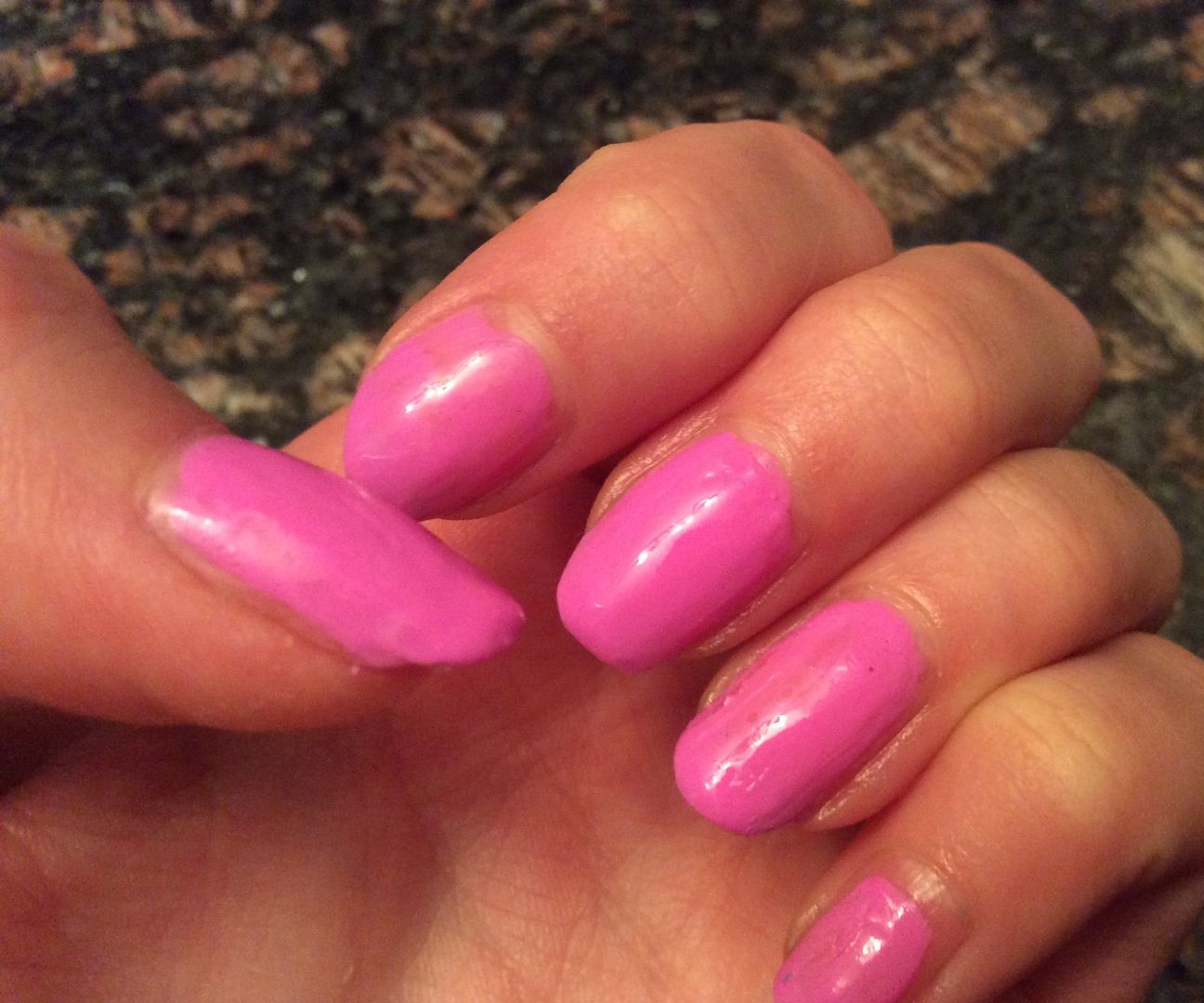 How to Paint Your Nails Perfectly
