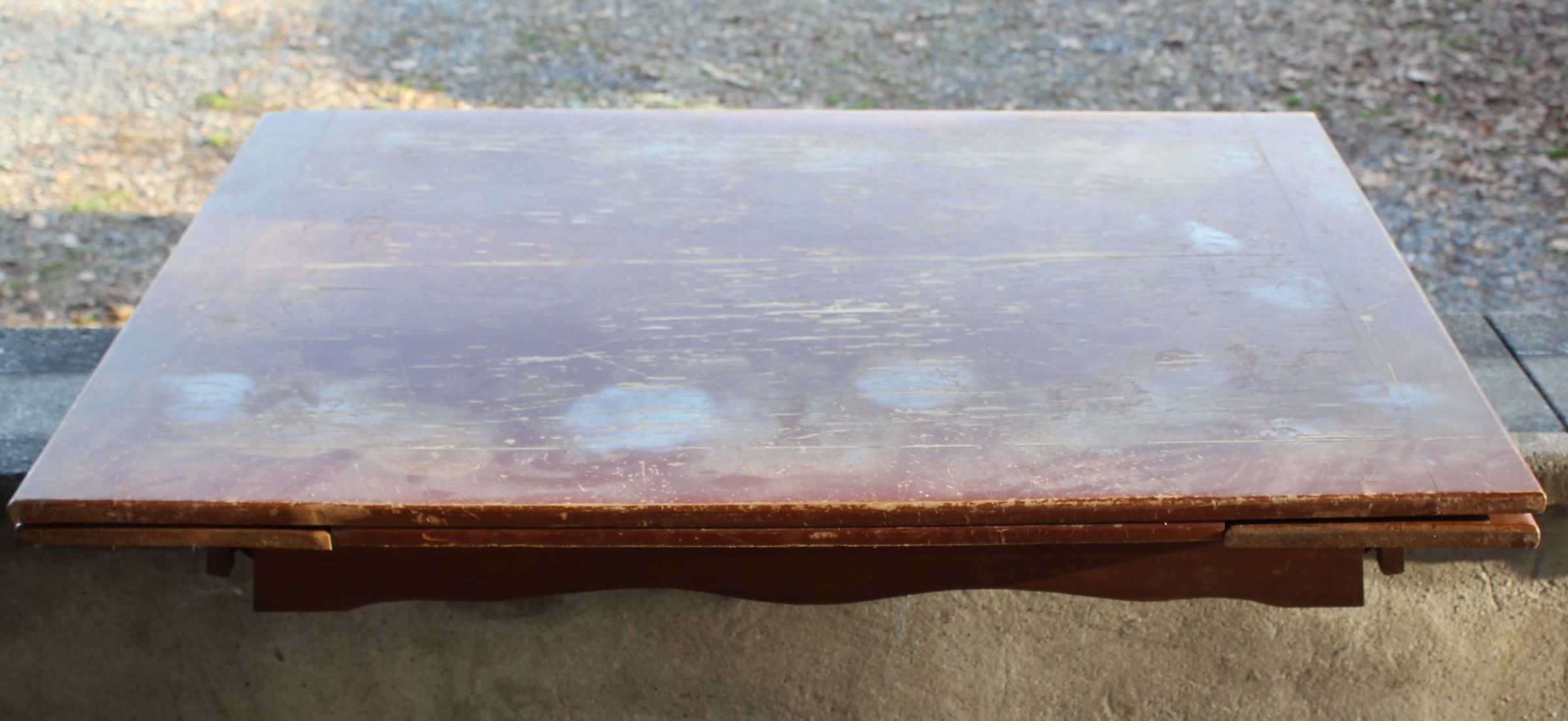 Refinishing a Tabletop 4 Steps (with Pictures) Instructables
