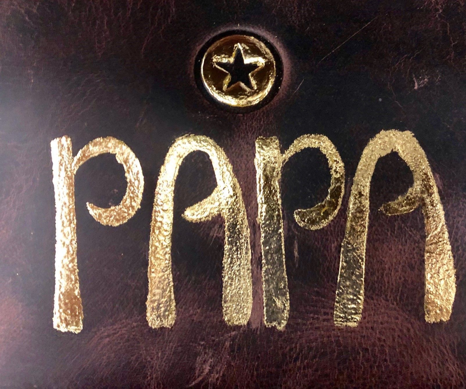 Stencil Gild an Awesome Grooming Kit for Dad