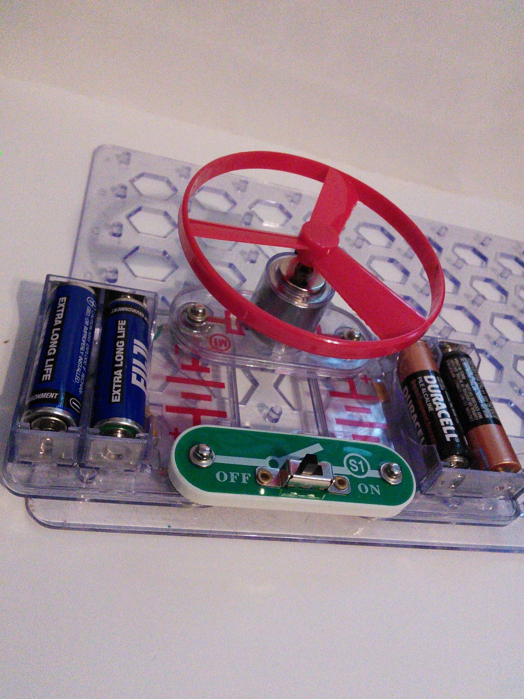 Snap Circuits Super Powered Fan