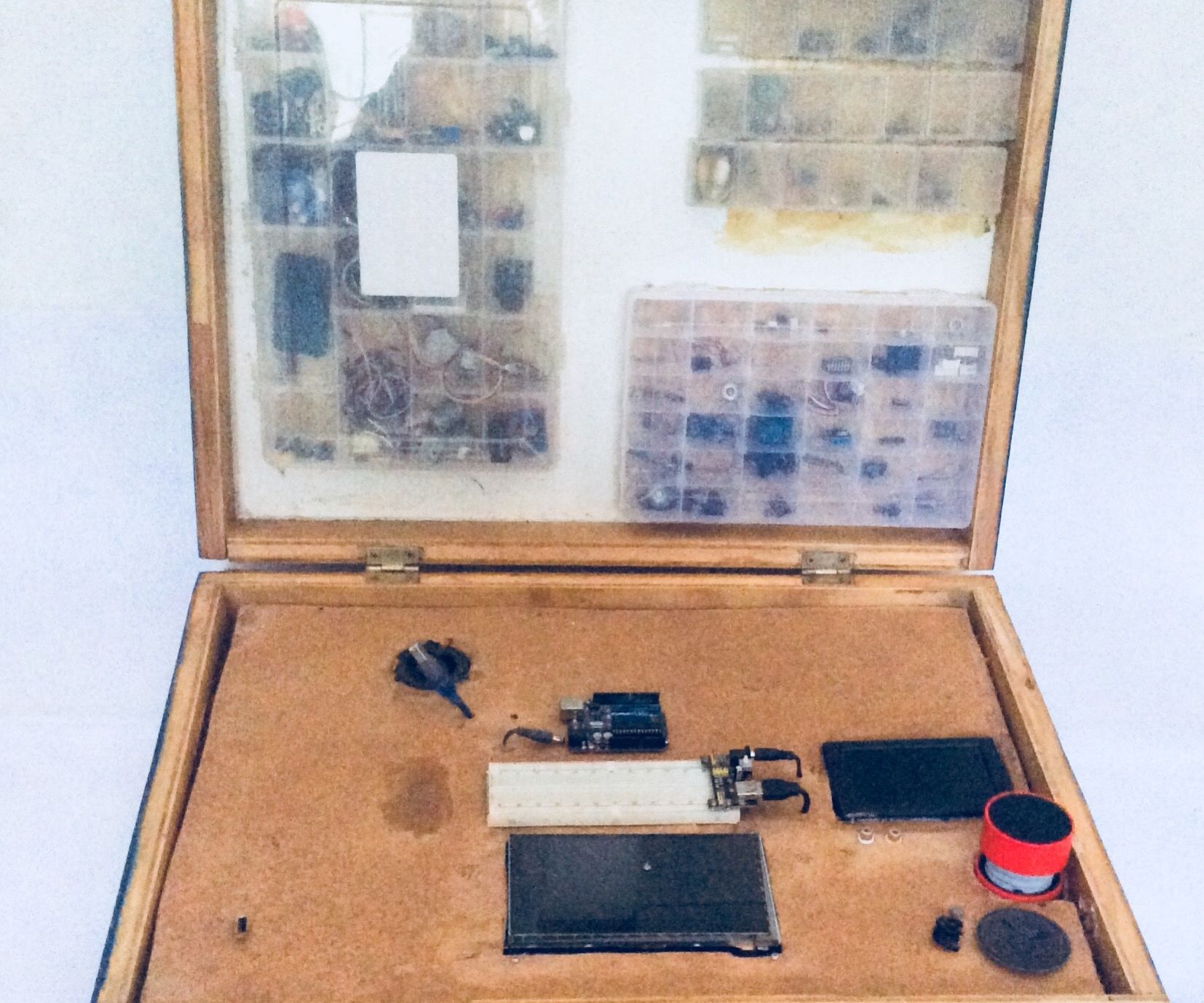 Portable Electronics Station