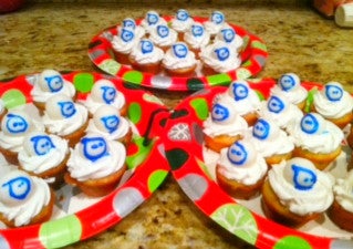 Decorating Your Cupcake