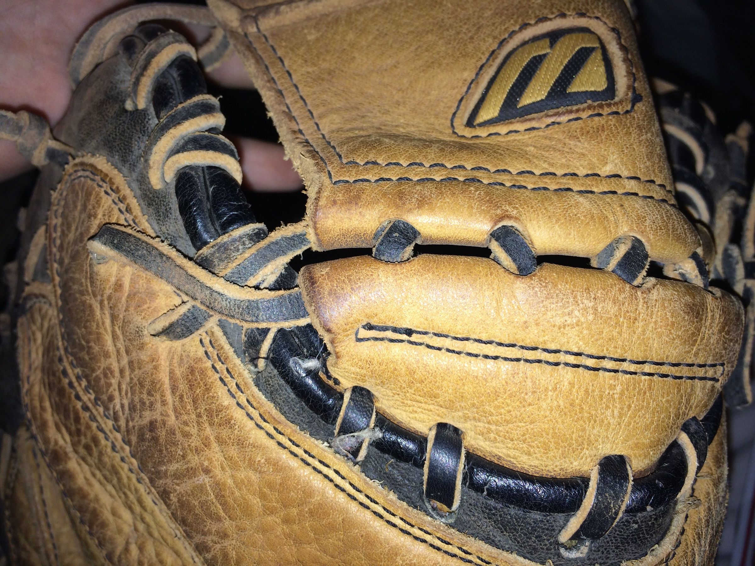 Relace a Baseball Glove 8 Steps Instructables