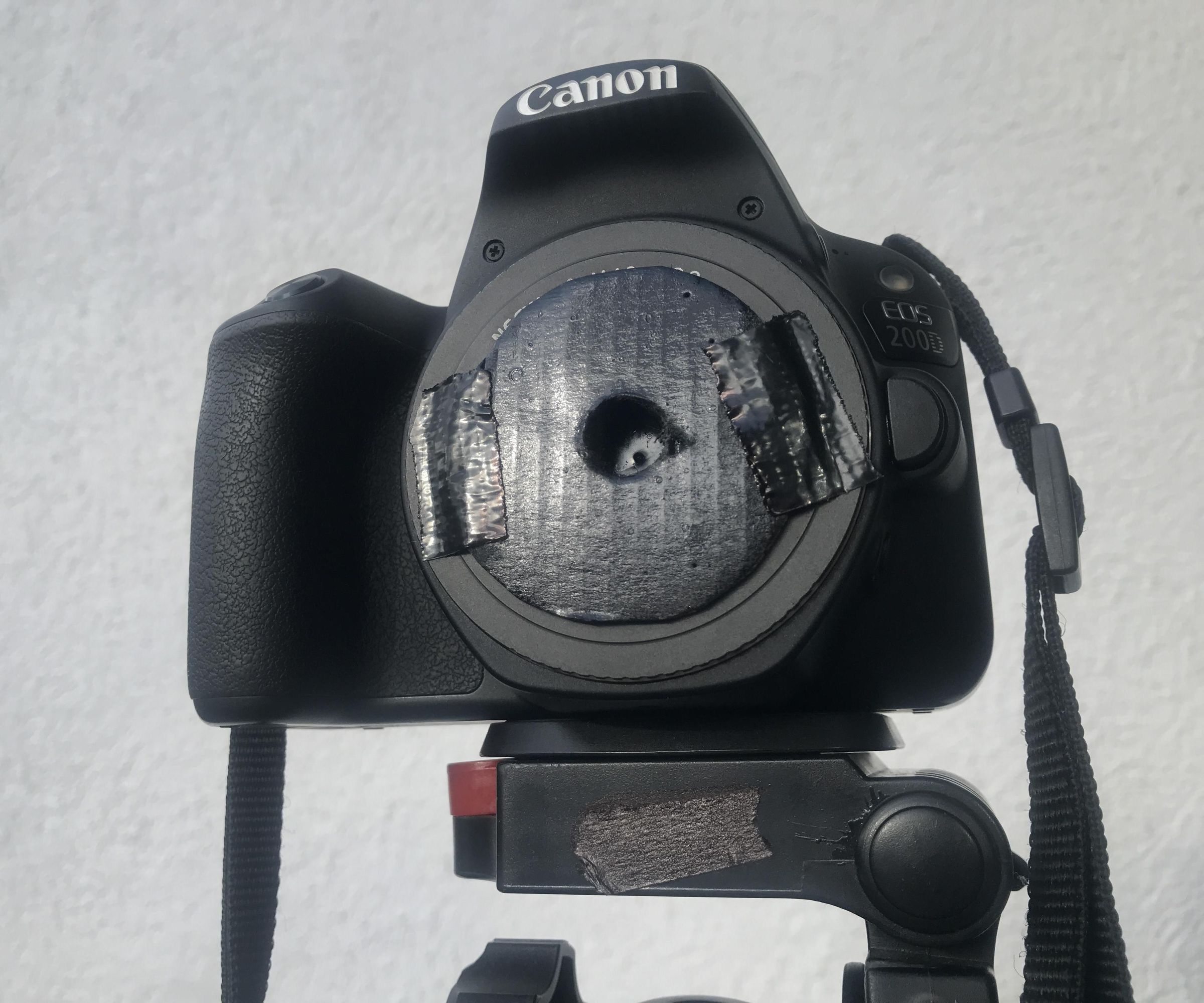 Easy Pinhole 'lens' From Scraps