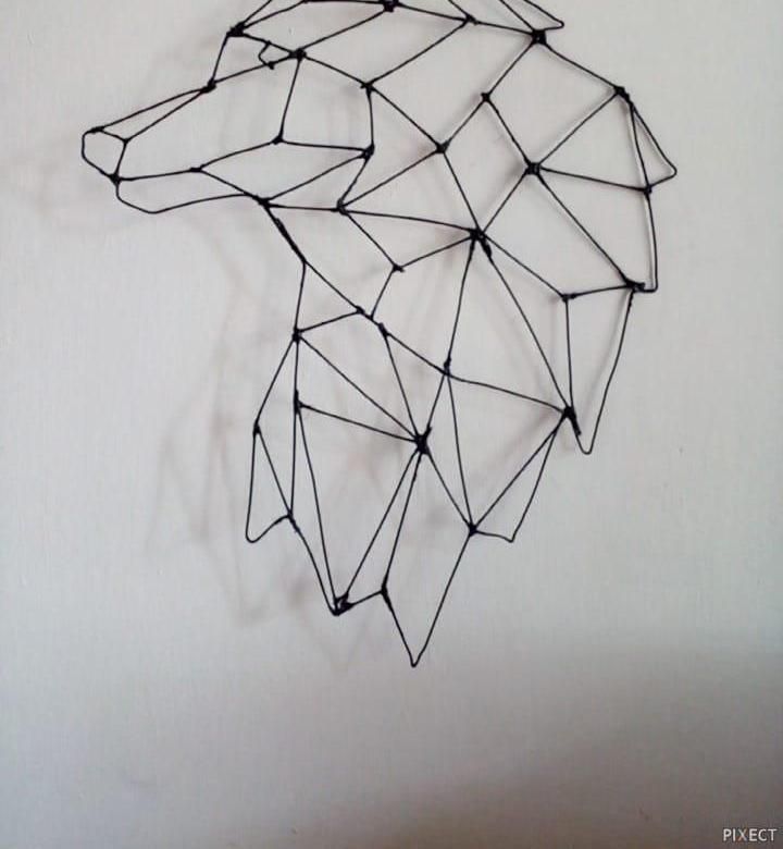 Metal Wire Geometric Wolf