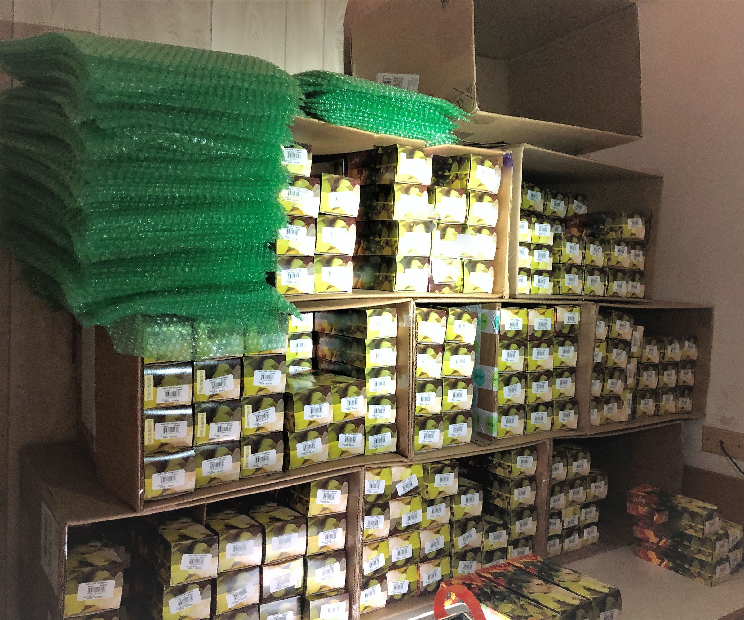 Quick and Dirty But Long-Lasting - Cardboard Box Shelf