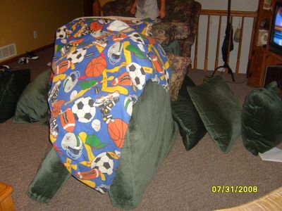 How to Build a Fort Out of Pillows