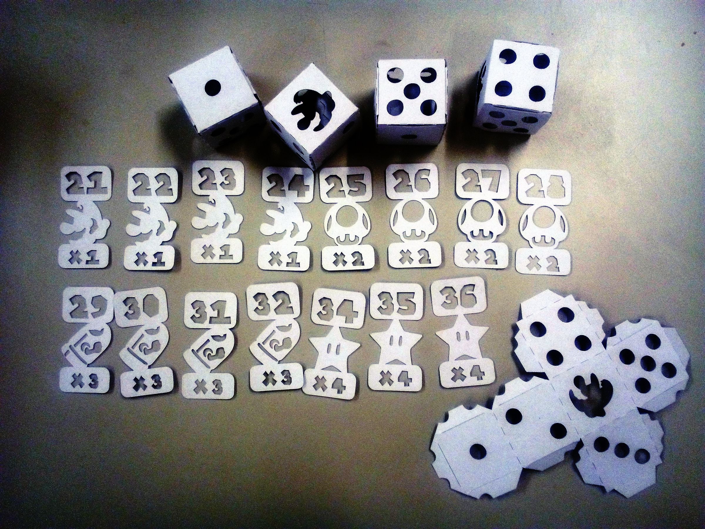 Heckmeck/Pickomino Game Silhouette Portrait 5 Steps Instructables