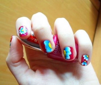 Spring Floral Nail Art