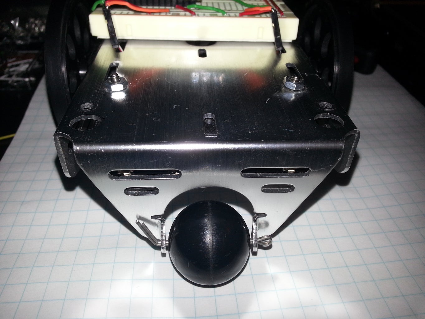 Obstacle Avoiding Robot : 4 Steps - Instructables