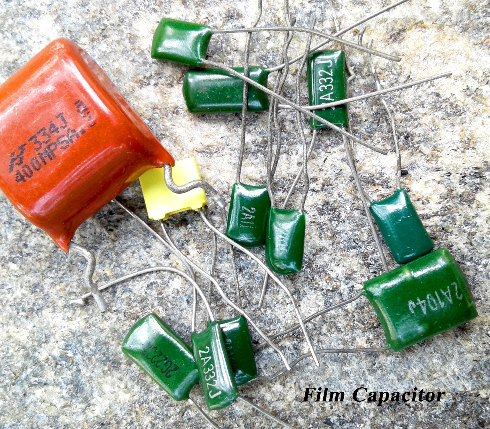 Paper Capacitor : 11 Steps - Instructables