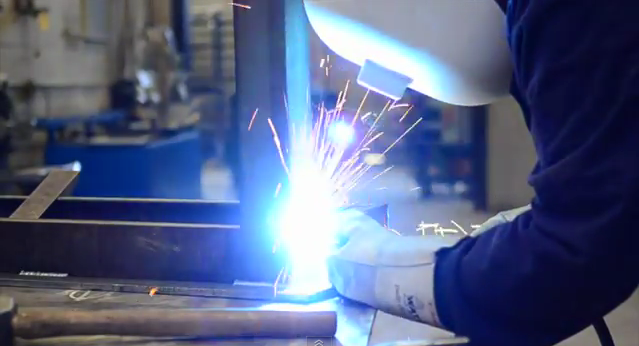 Detailed Welding Workbench Video Tutorial