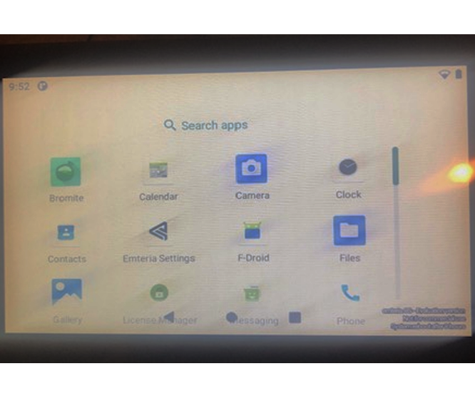Raspberry PiPad: a Cheap Sim-Card Less IPad