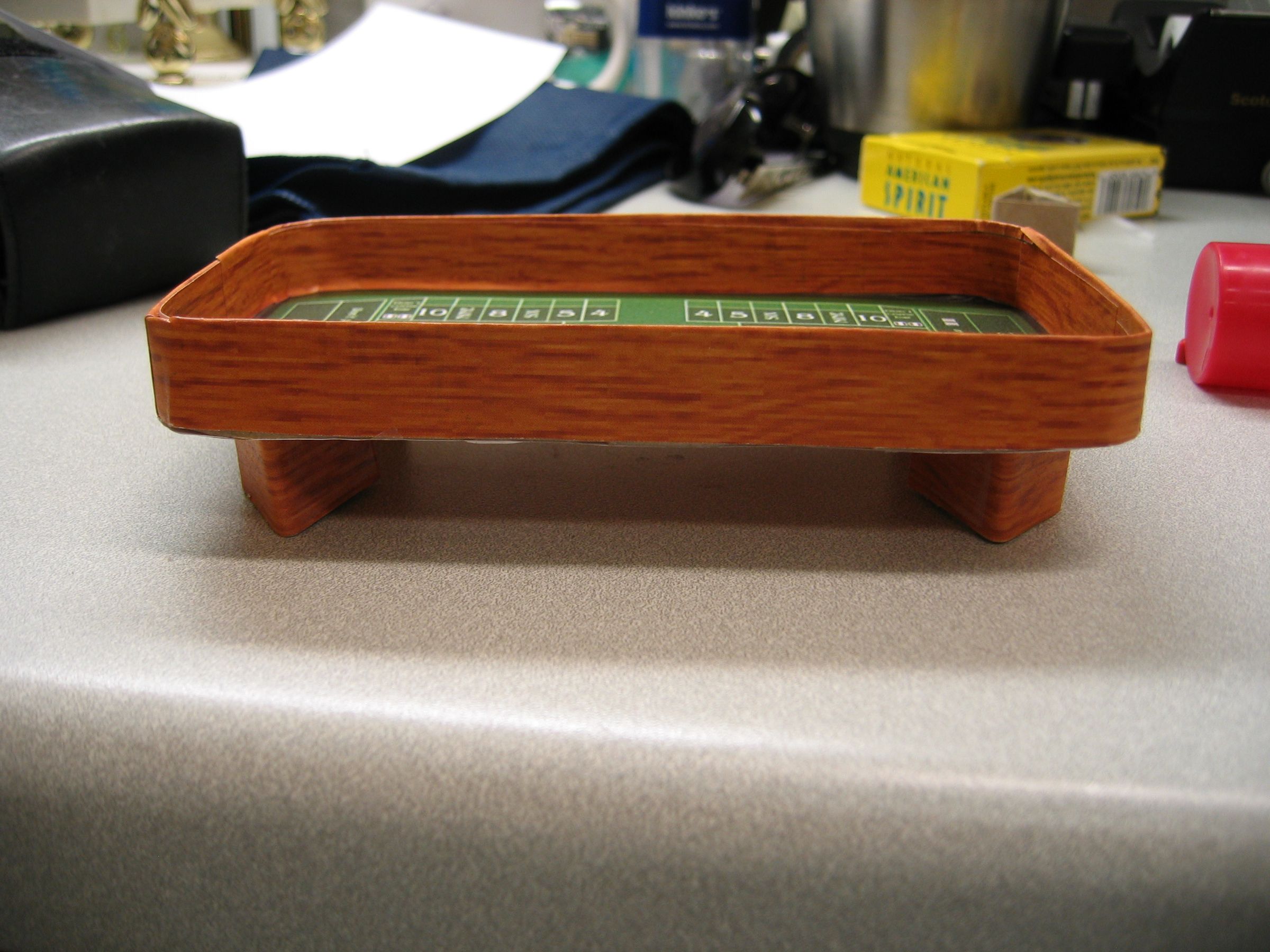 Make a Tiny Craps Table Out of Stuff Around the Office. 7 Steps (with