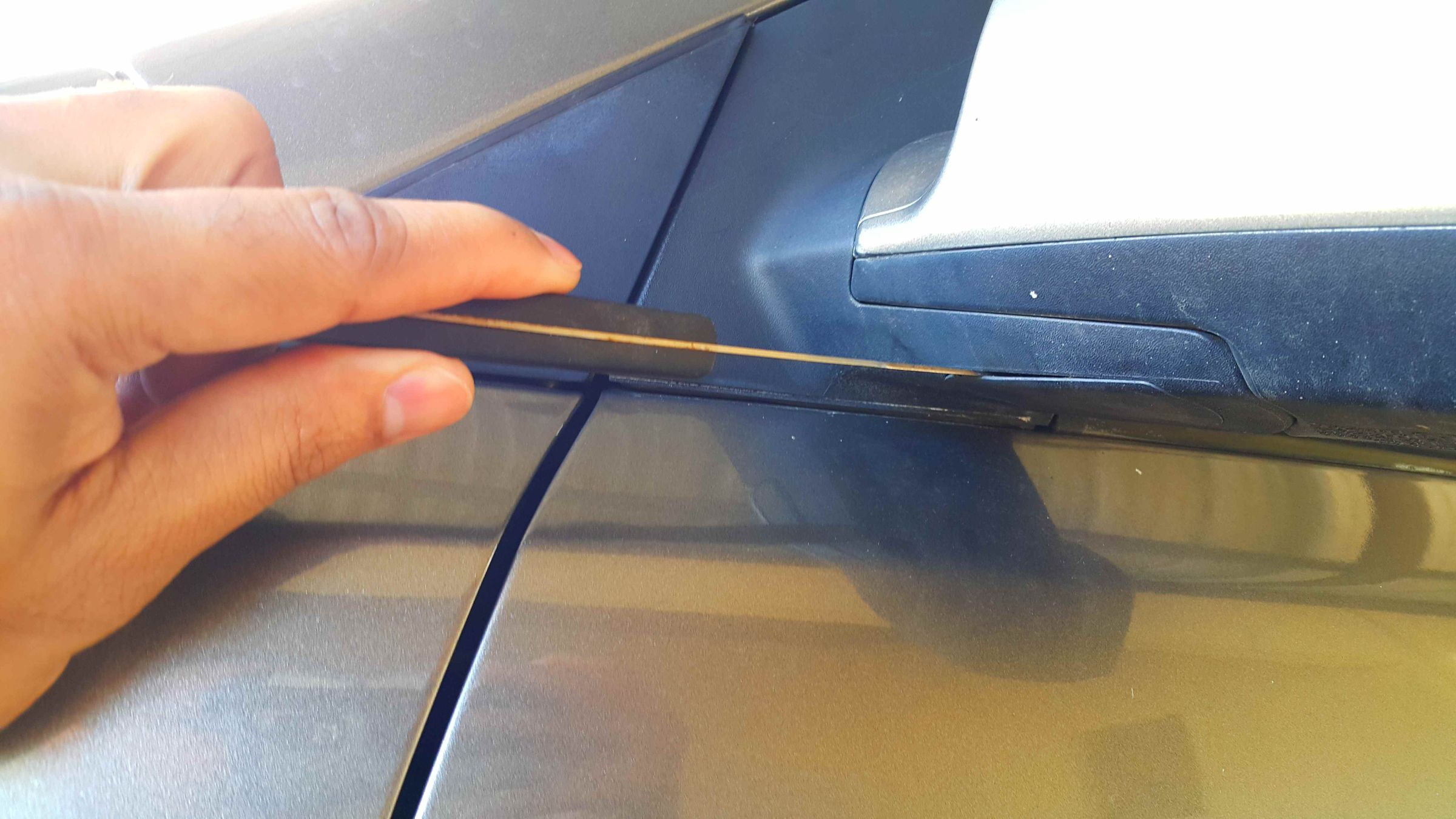 Tightening a Loose Side Mirror. Instructables