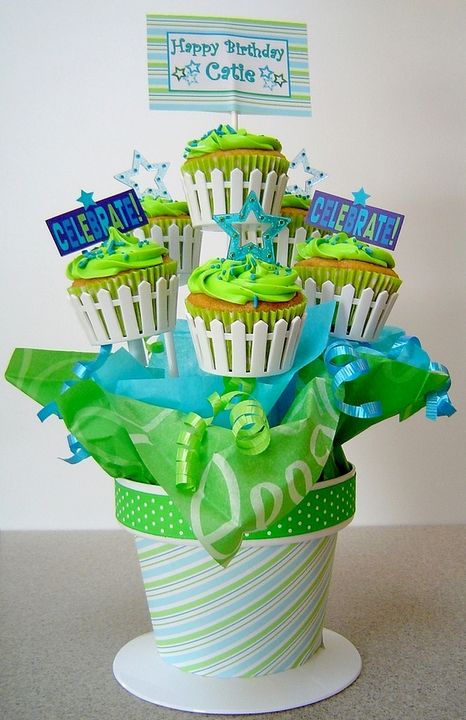 Custom Cupcake Bouquets Made Easy