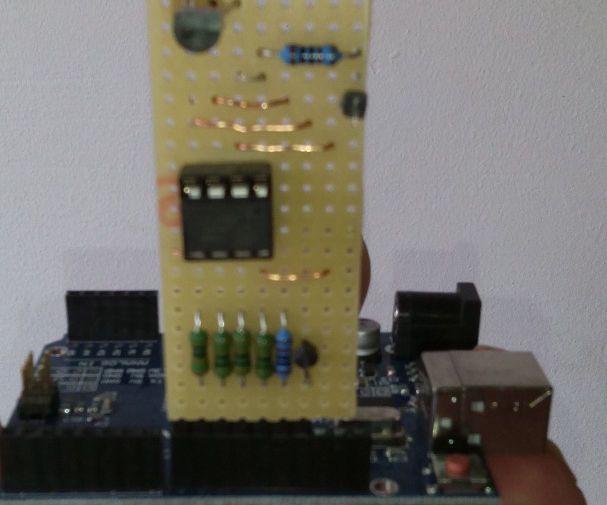 Simple and Cheap Fuse Doctor for Attiny