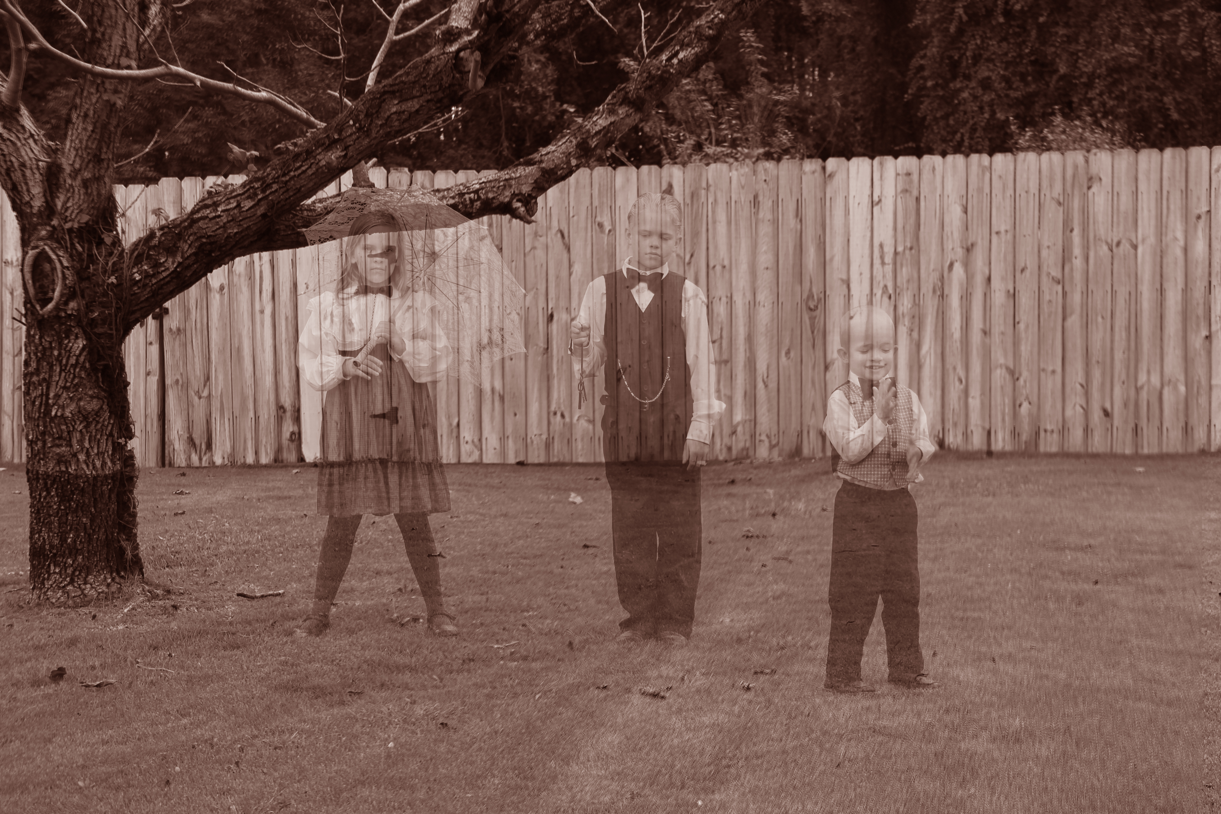 Ghosts in the Graveyard!  Halloween Photo Shoot!