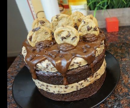 Chocolate Chip Cookie Dough Cake