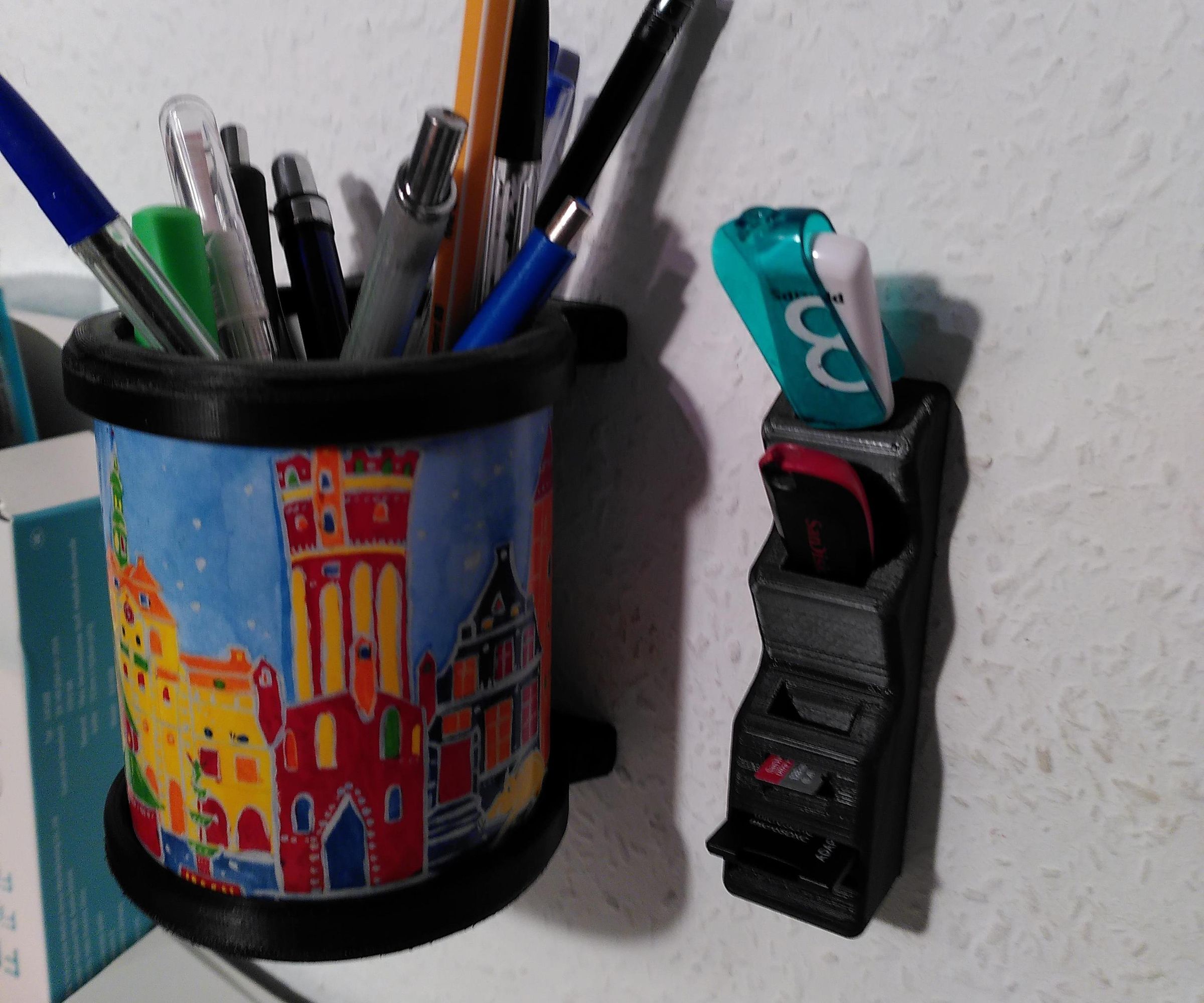 Desk Organization Gadgets - 3D Printed