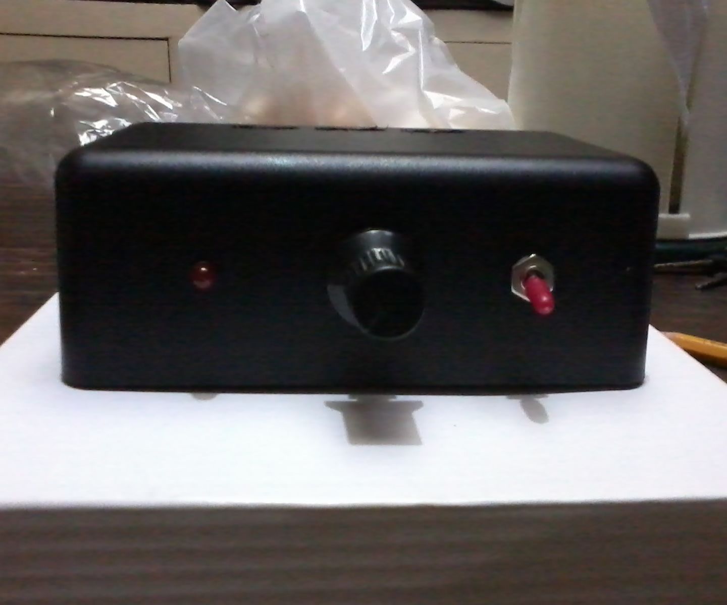 Book Shelve Stereo Amplifiers - DIY