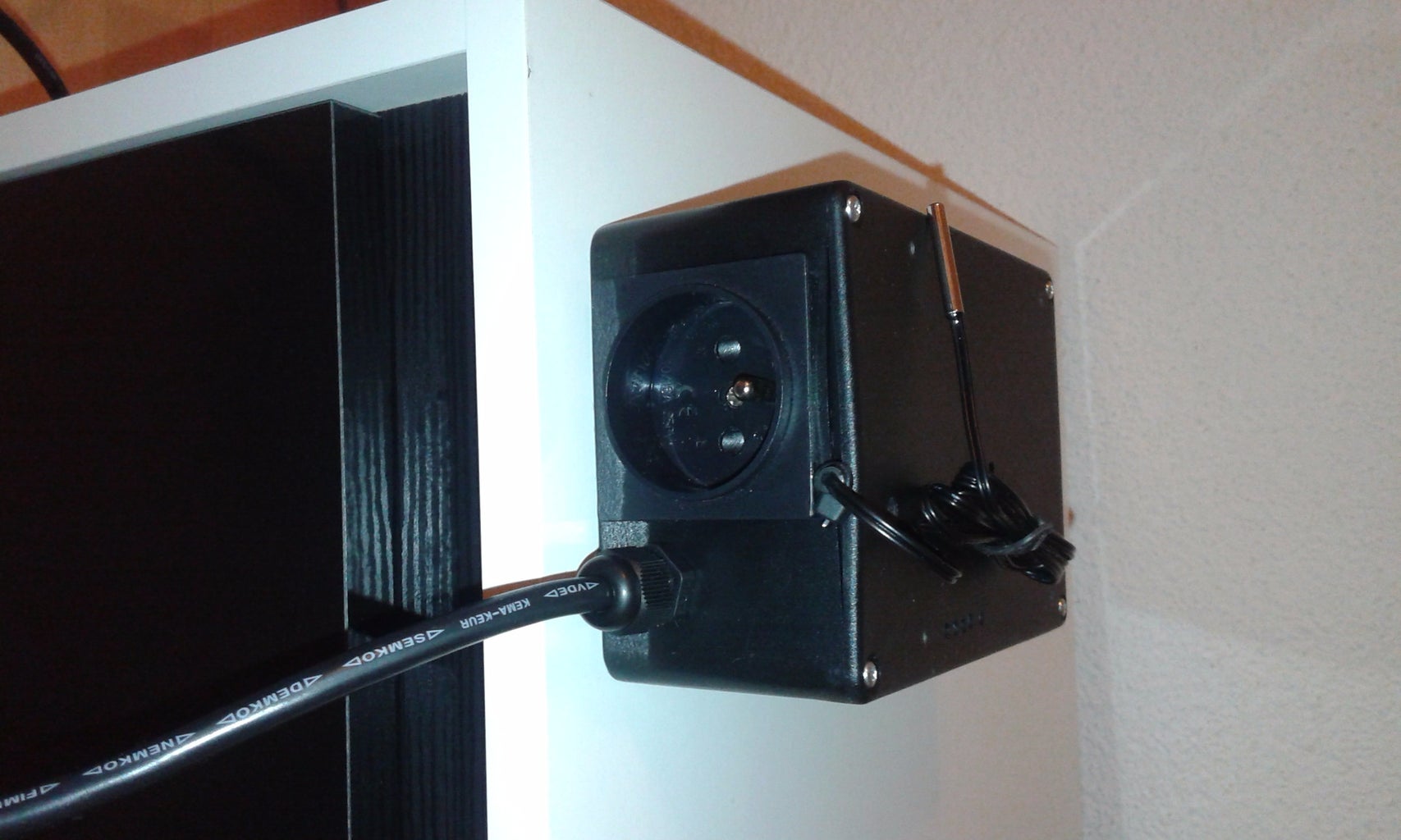 Homemade Thermostat : 6 Steps Circuit Diagram
