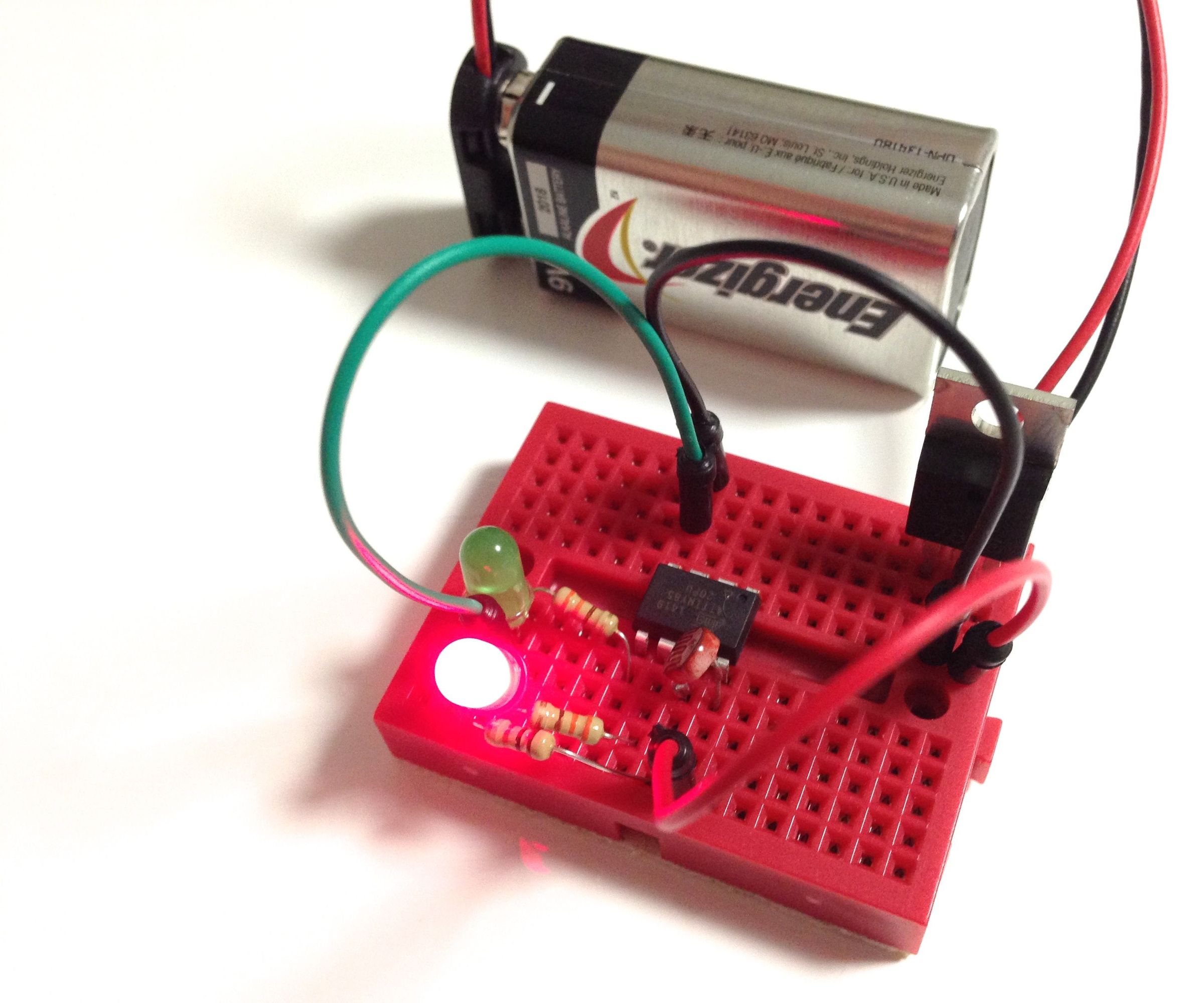 ATtiny Dark Detector