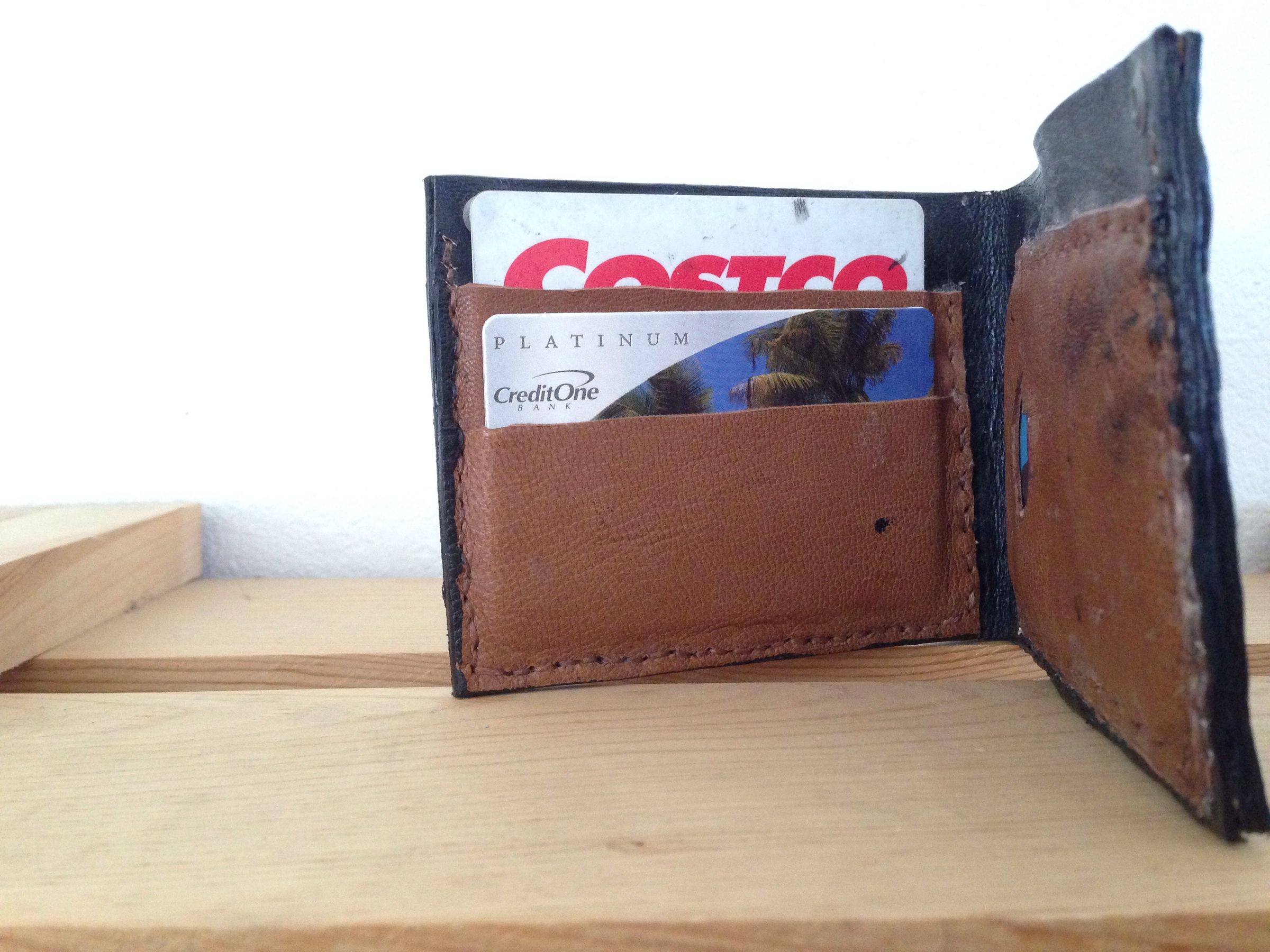 Make a Custom Leather Wallet FREE PATTERN 6 Steps (with Pictures