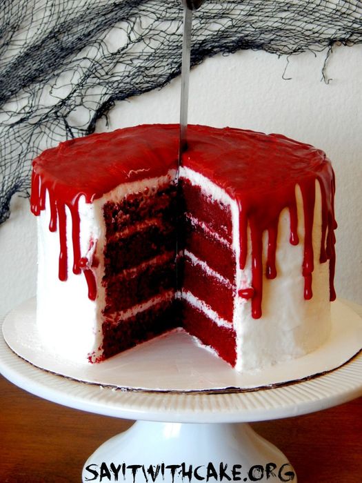 How to Make a Bloody Halloween Cake : 3 Steps (with Pictures ...