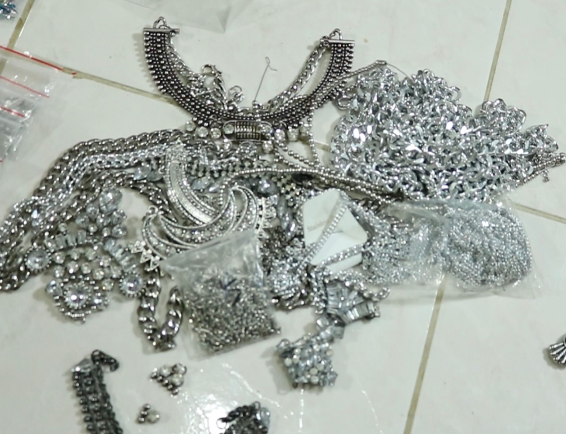 DIY Body Chain : 14 Steps - Instructables