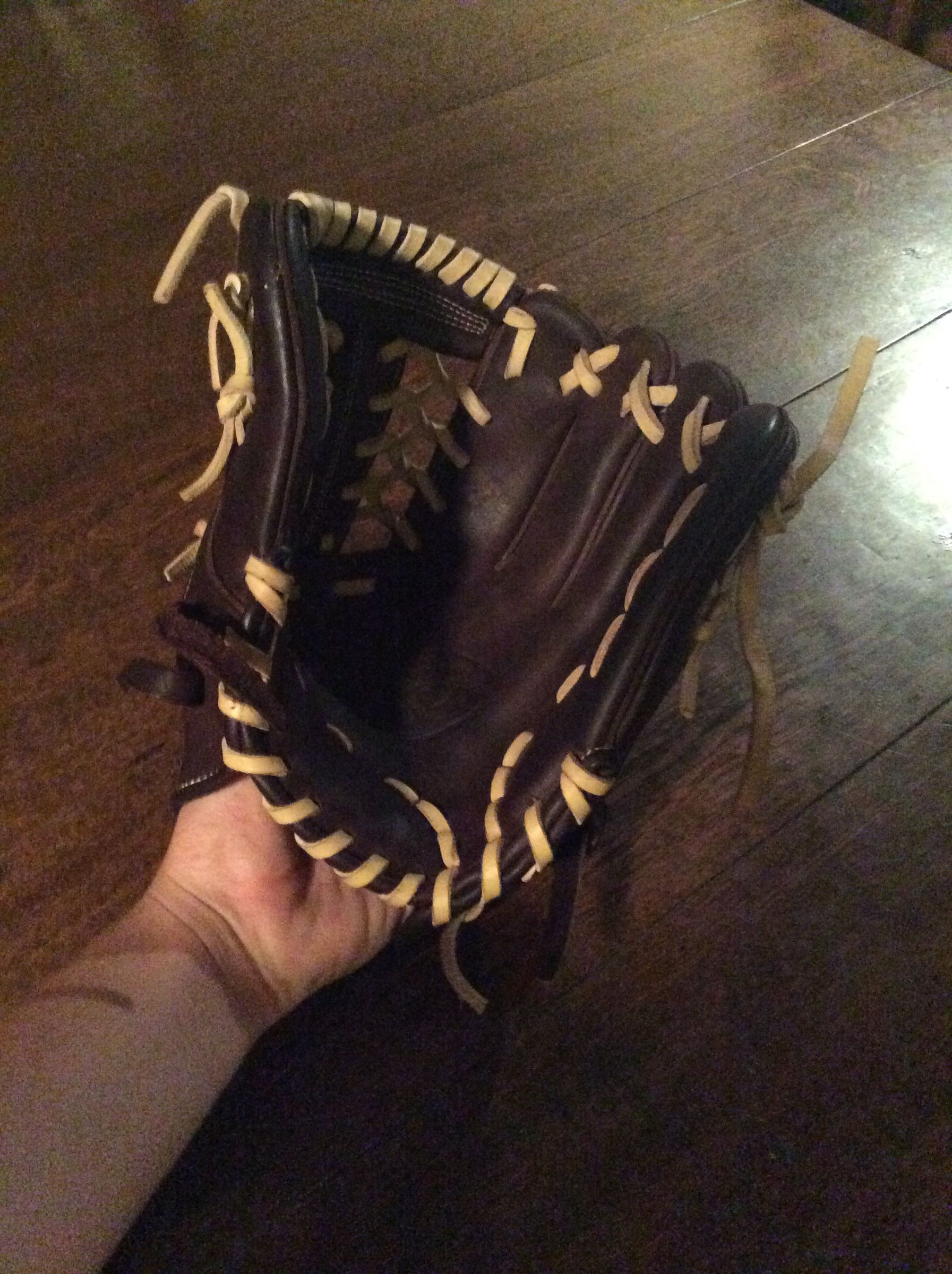 Breaking in a Baseball Glove 4 Steps Instructables