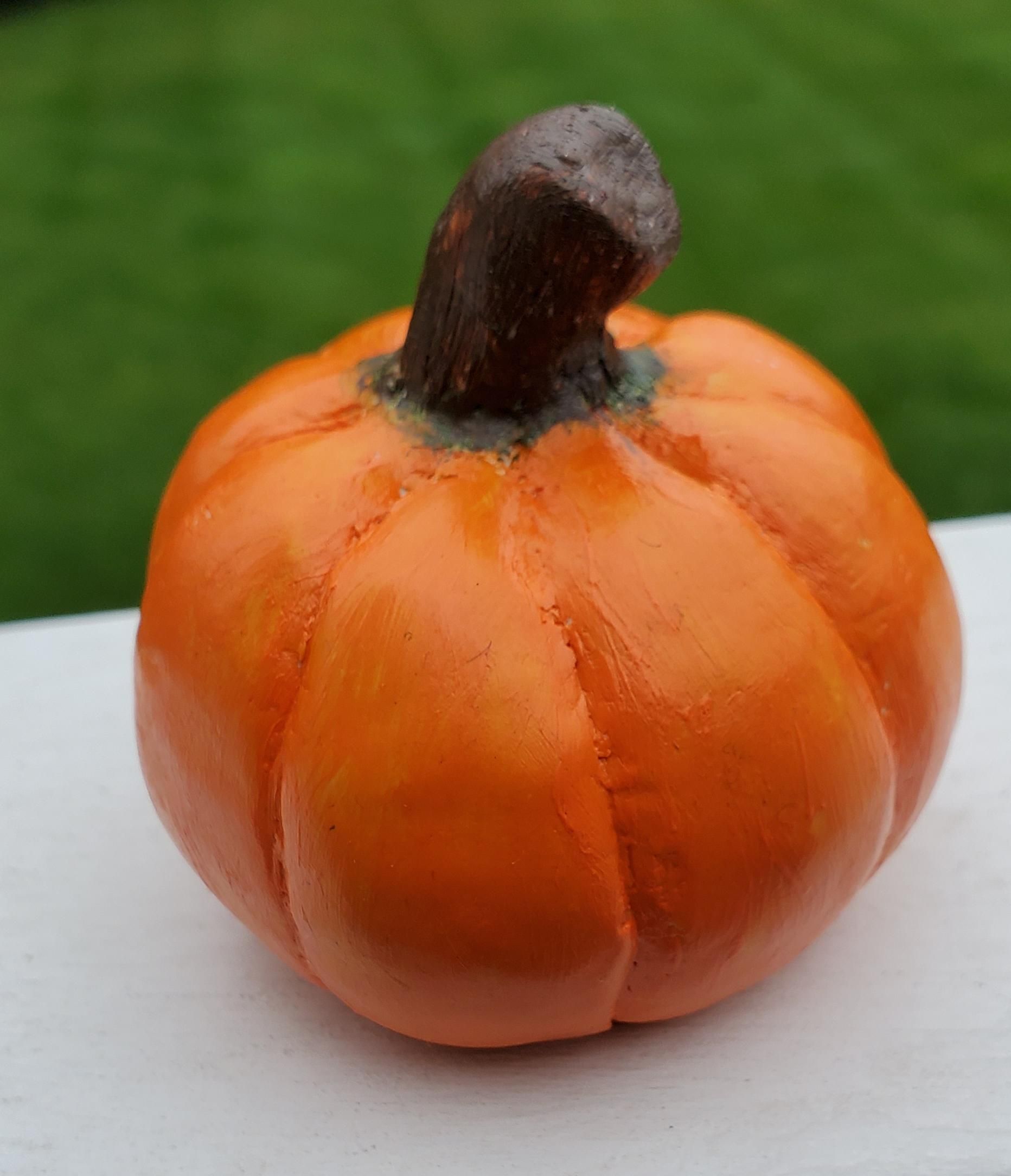 Realistic Clay Pumpkin 