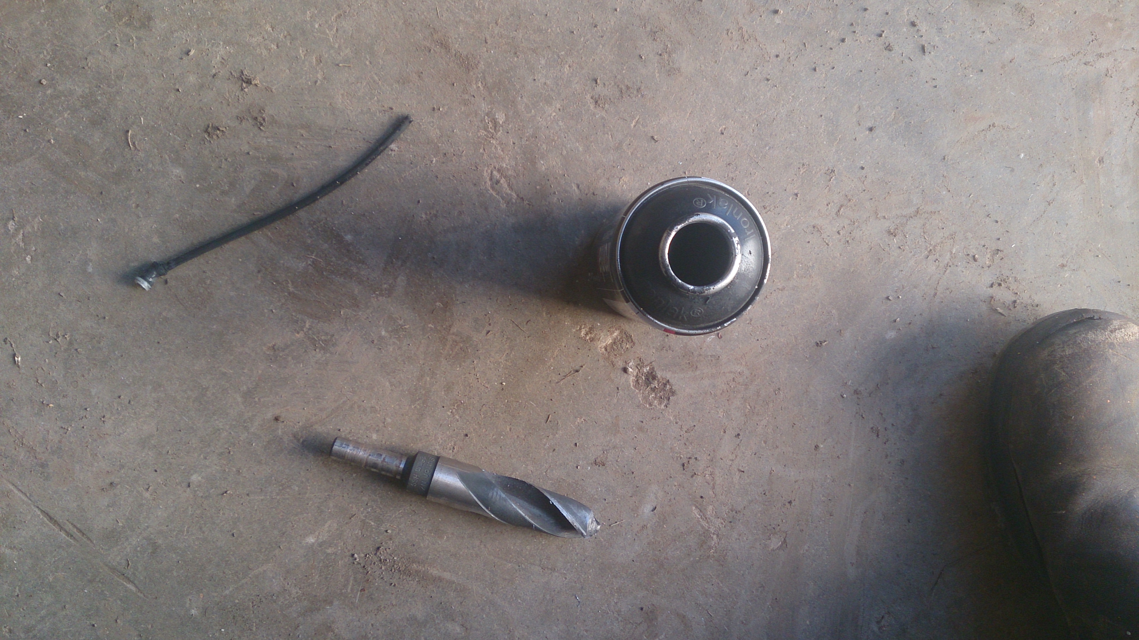 Spray Can Lamp 4 Steps Instructables