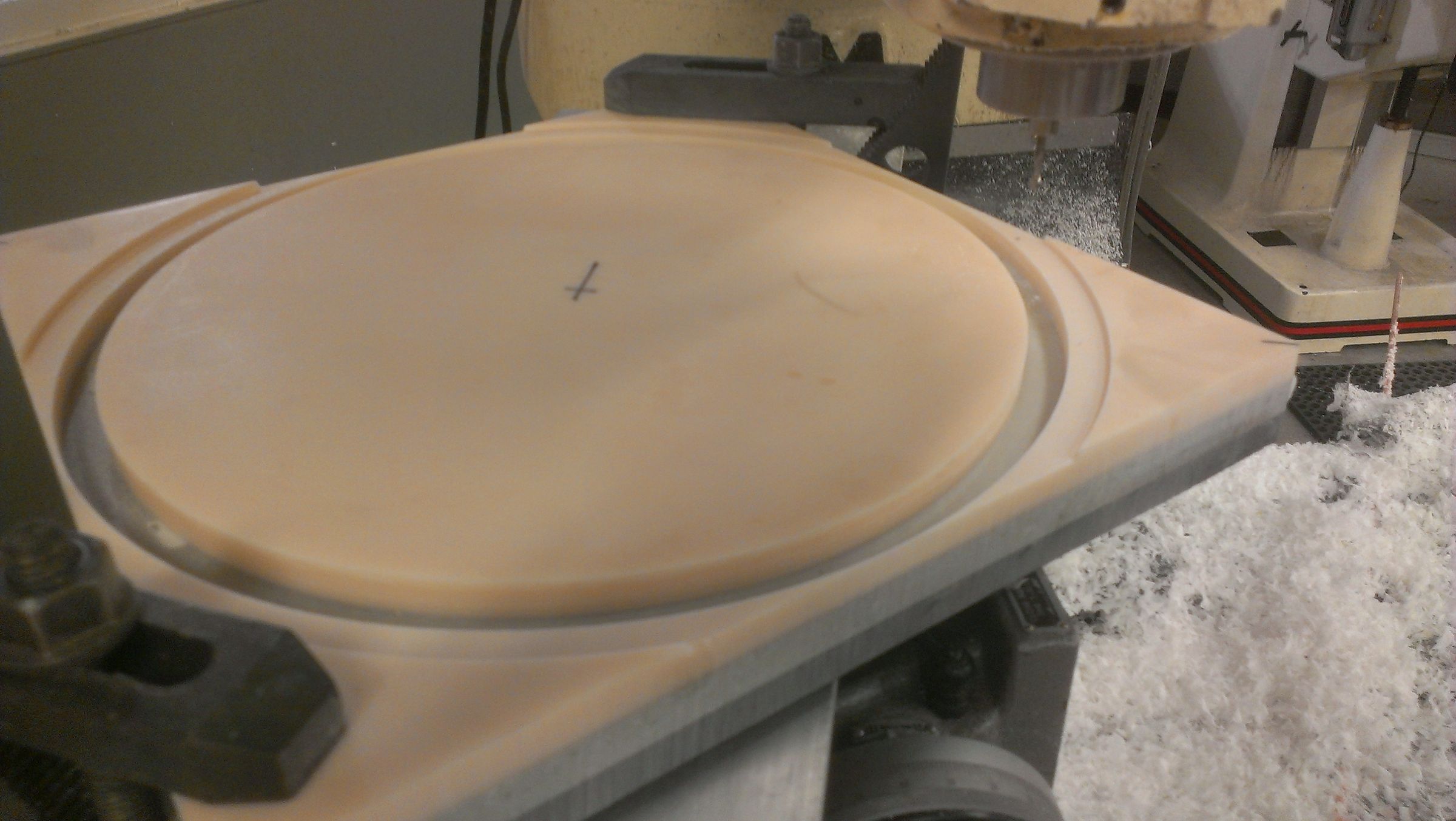 How to Mill a Perfect Circle in Corian to Make a Vacuum Seal for a Wood
