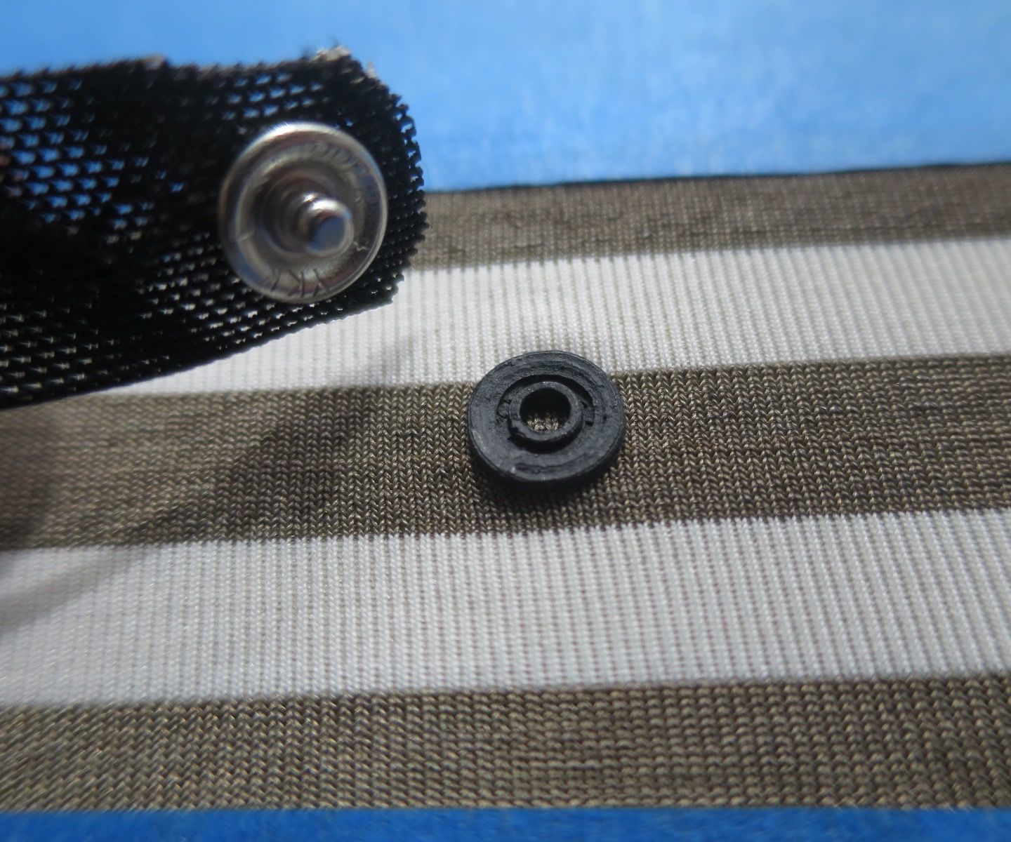 3D Printing Conductive Snaps With Graphene PLA