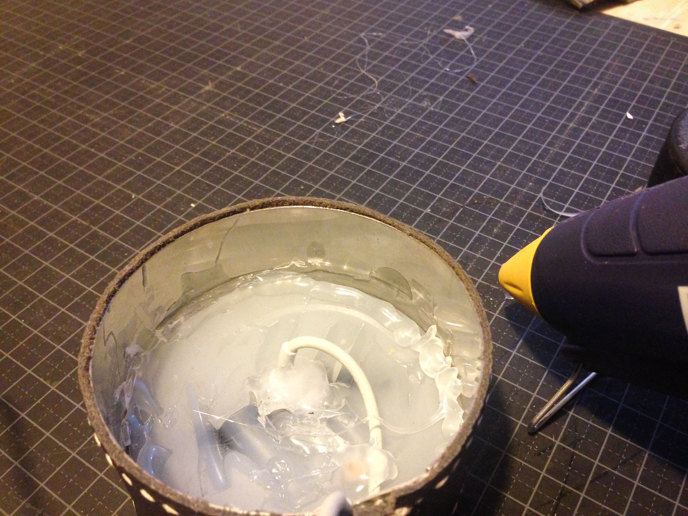 Phone Dock Hot Glue and Leather 3 Steps (with Pictures) Instructables