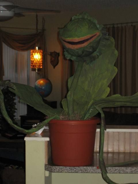 Audrey II From Little Shop of Horrors : 8 Steps (with Pictures) -  Instructables