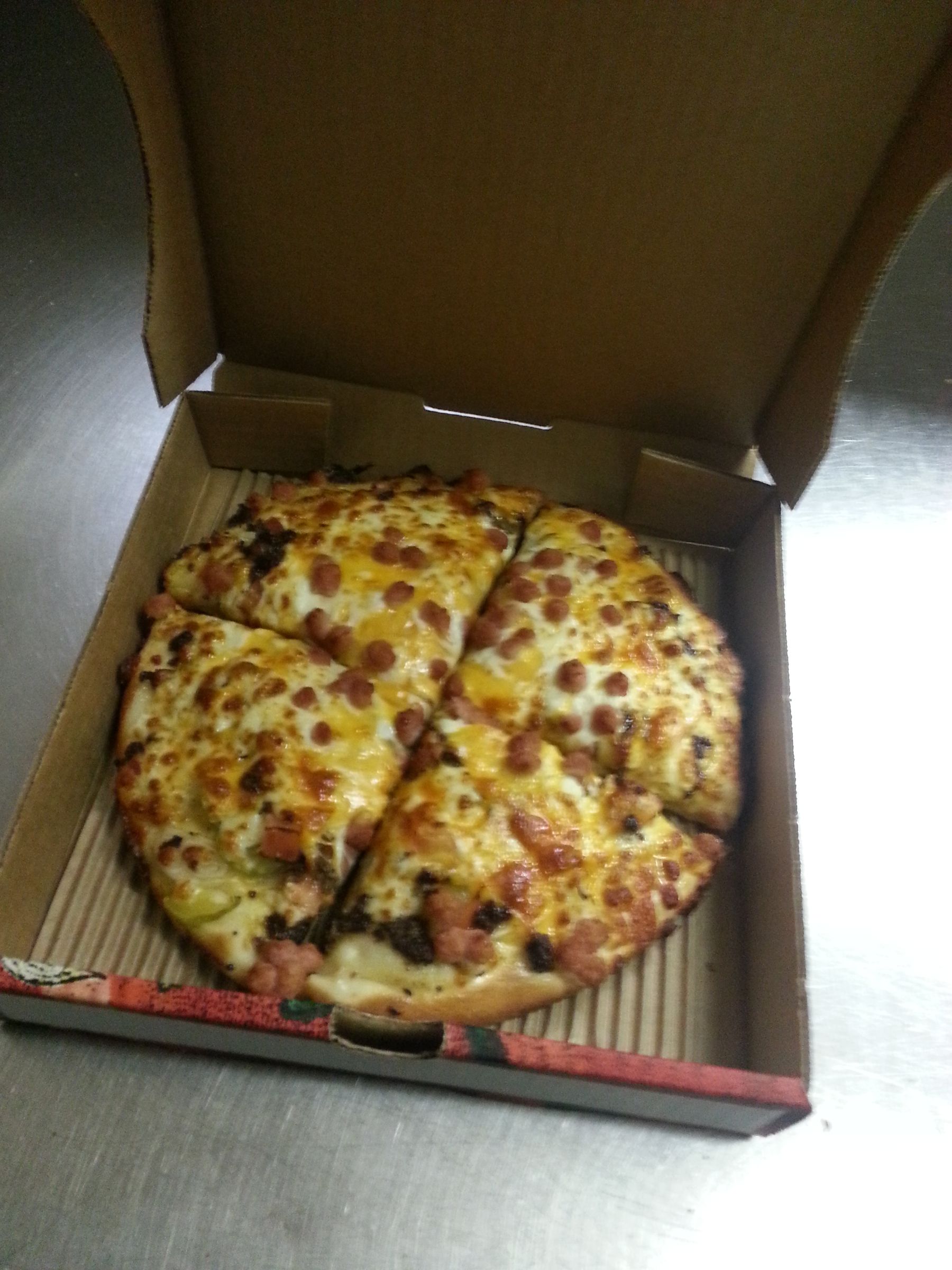 Bacon Cheeseburger Pizza