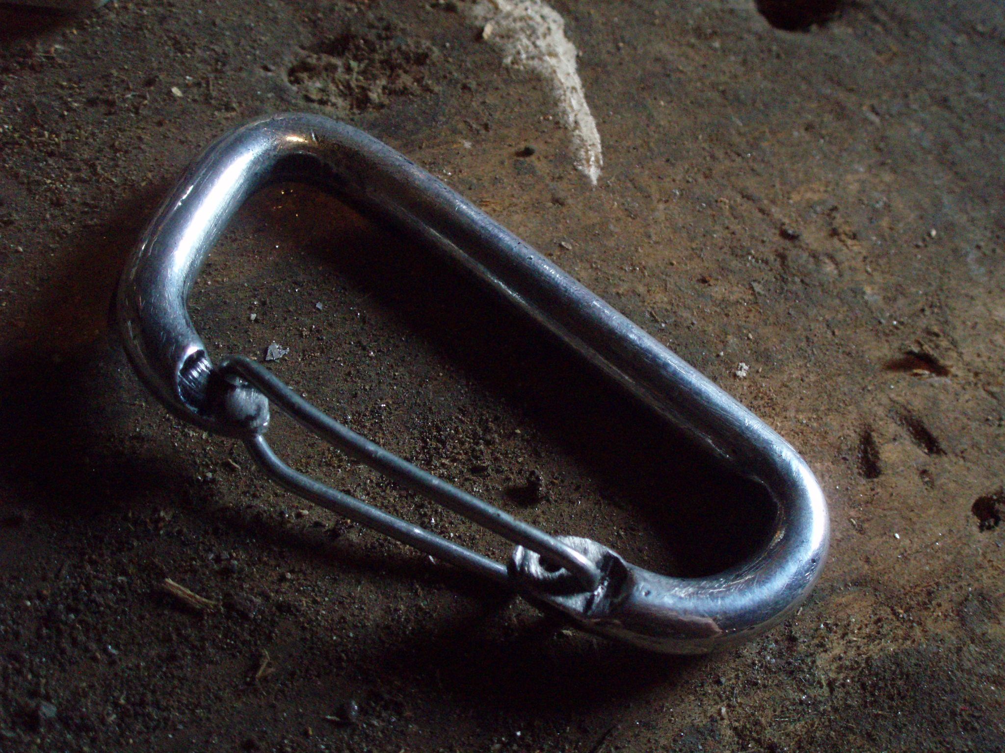 Keychain Carabiner: From Solidgate to Wiregate Conversion (De Mosqueton Cierre Solido a Alambre)