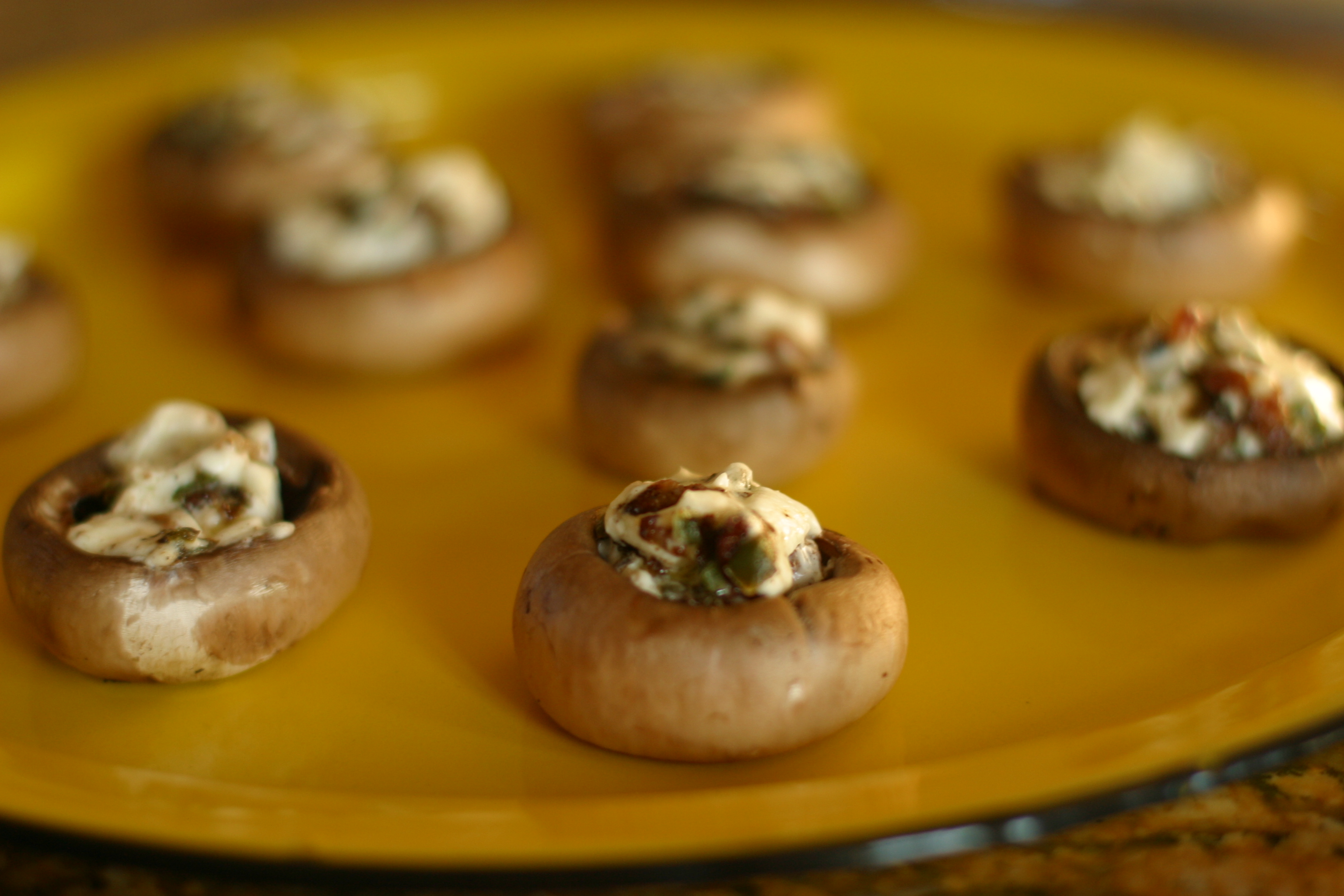 Popper Mushroom Cups