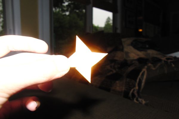 How to Make a Paper Ninja Star!