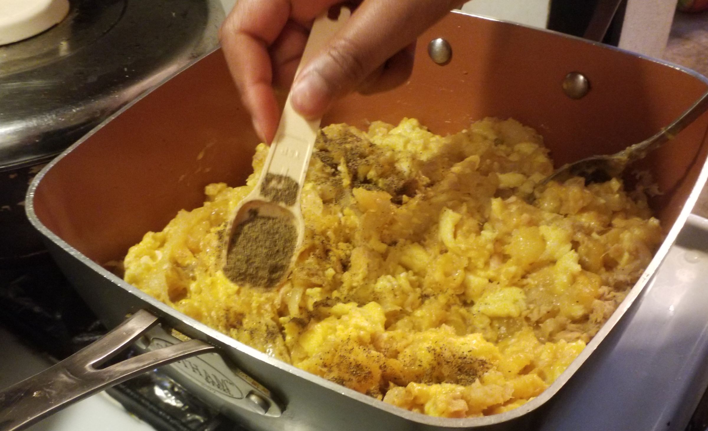 Tuna,Egg,Potato,Onion and Cheese Scramble 10 Steps Instructables
