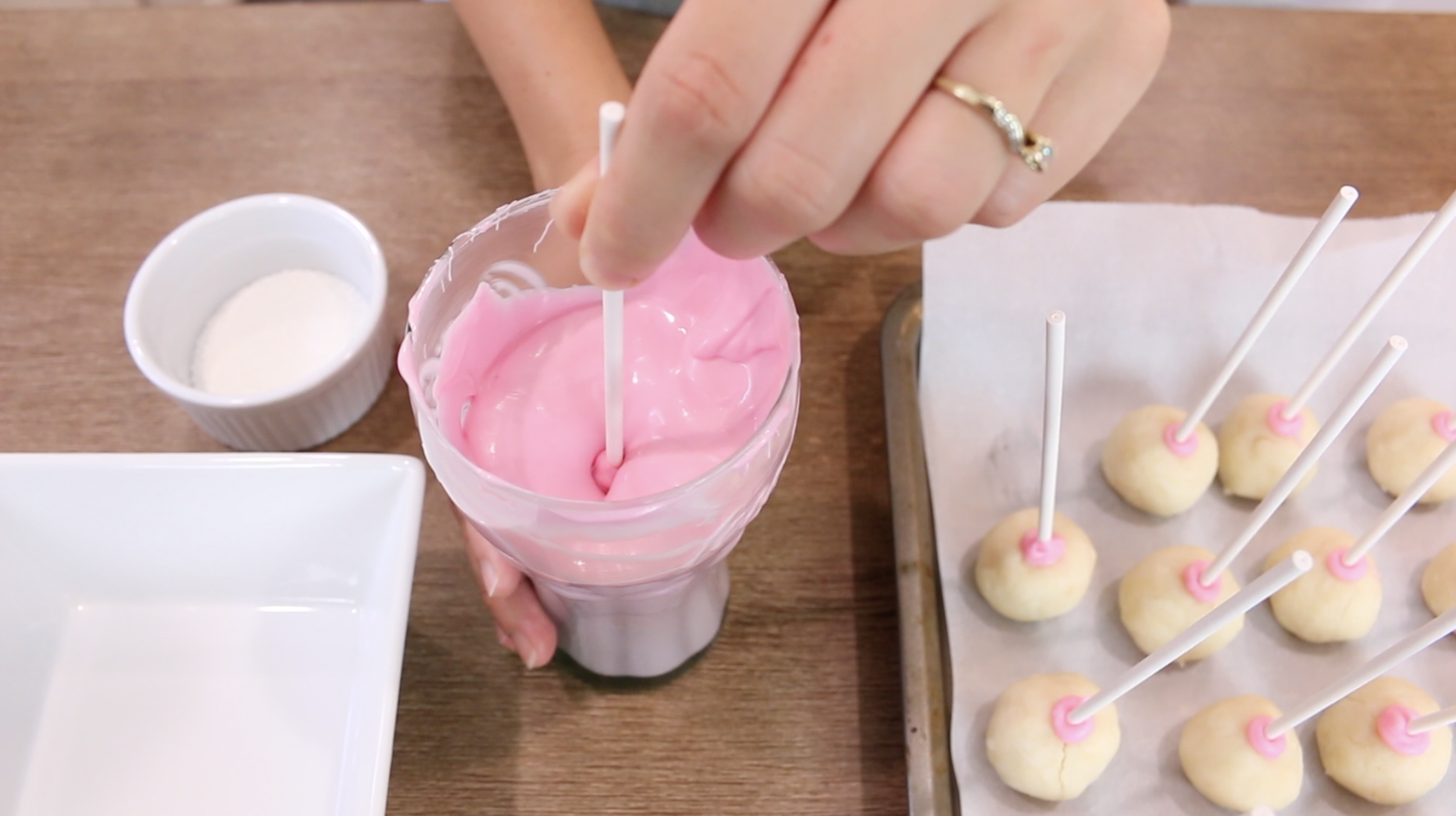 DIY Cake Pops Starbucks Homemade Birthday Cake Pops Recipe 12 Steps
