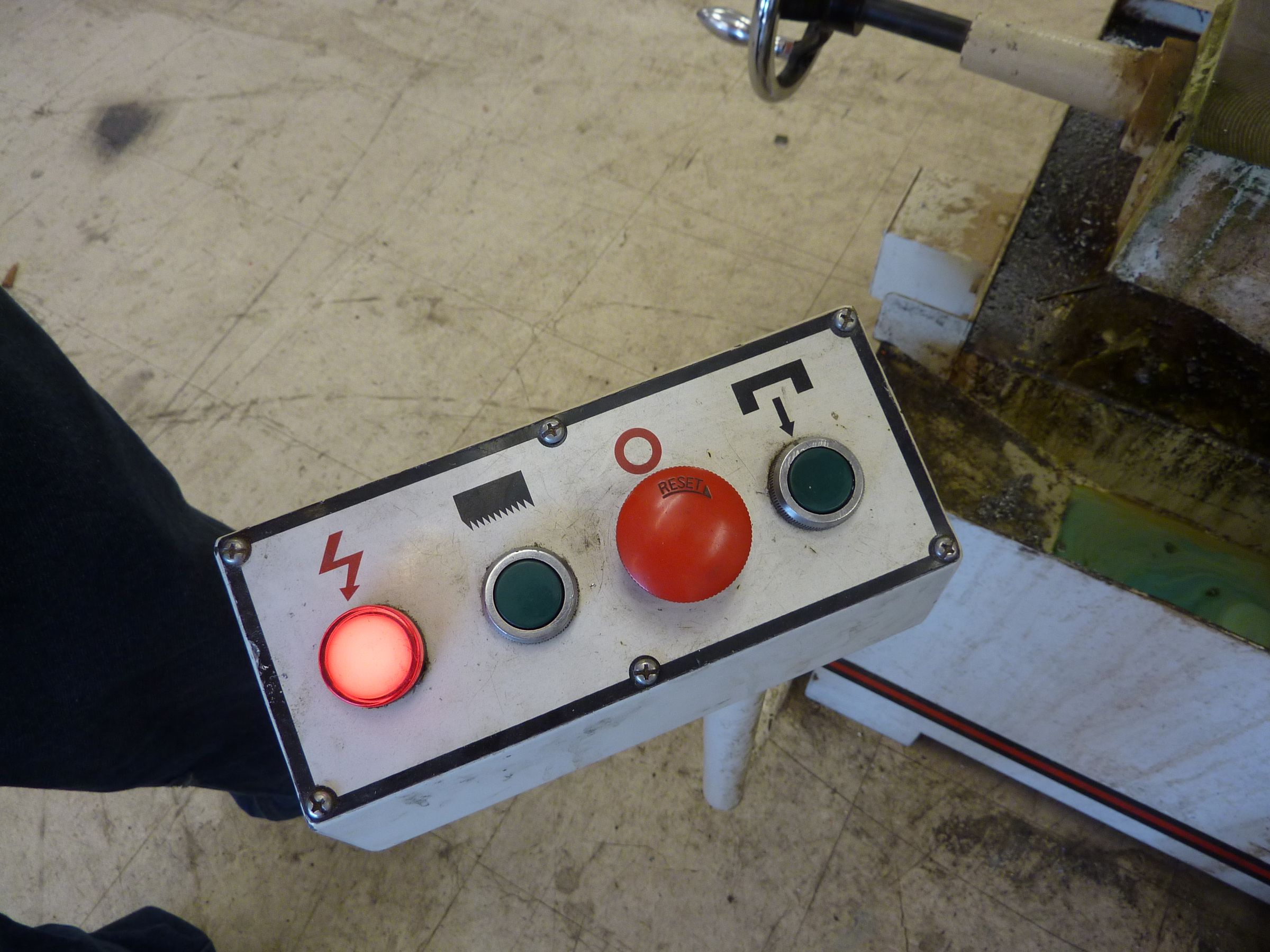 How to Cut Steel Bars 5 Steps Instructables