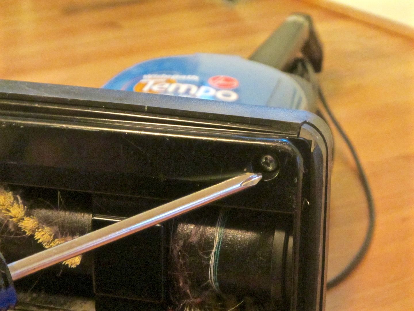 Clean Vacuum Roller Brush 7 Steps (with Pictures) Instructables