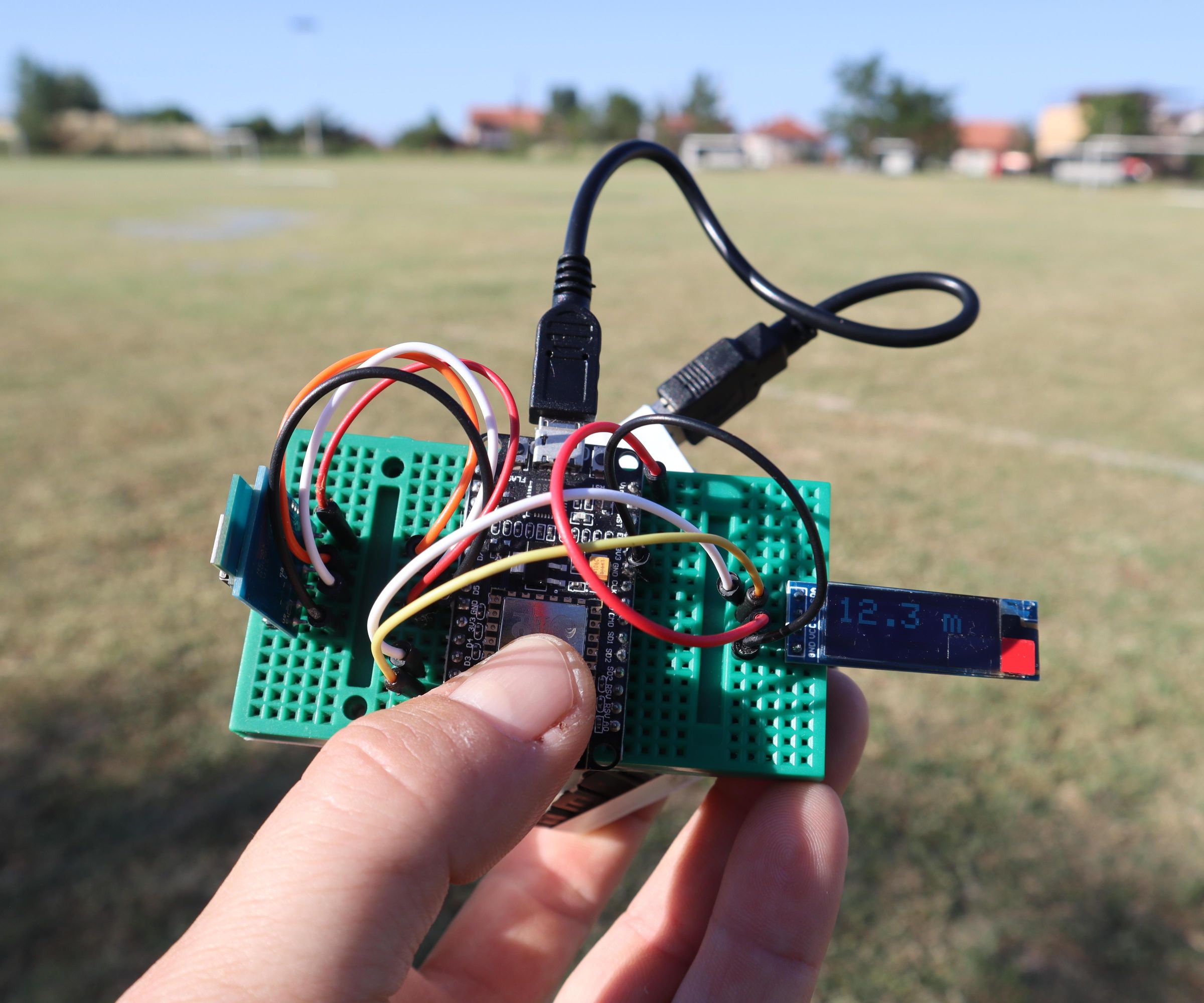 Invisible Tape Measure With UWB Modules